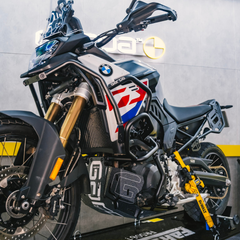 BMW F 900 GS 2024 - 2026 (Create Your Crash Bars Set)