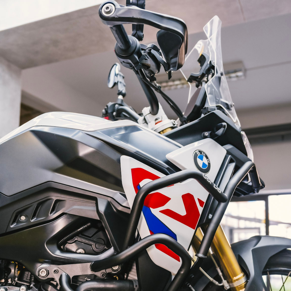 BMW F 900 GS 2024 - 2026 (Create Your Crash Bars Set)